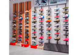 Підставка-вітрина для взуття 150х300мм. в рейкову систему.